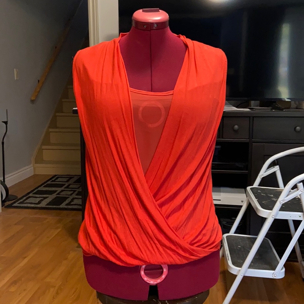 🟢2/$20 2B bebe Blouse